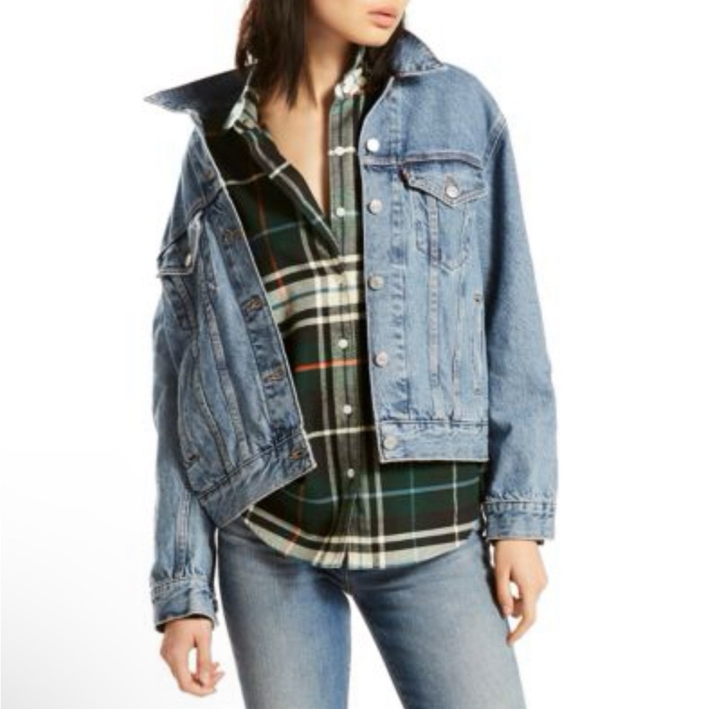 Levi Denim trucker jacket